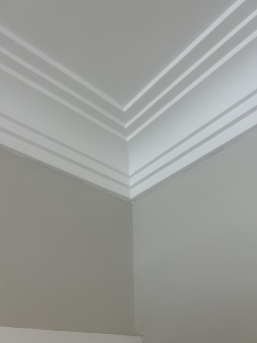 modern cornice internal angle