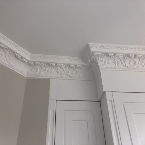decorative cornicing