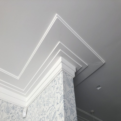 cornice round wall